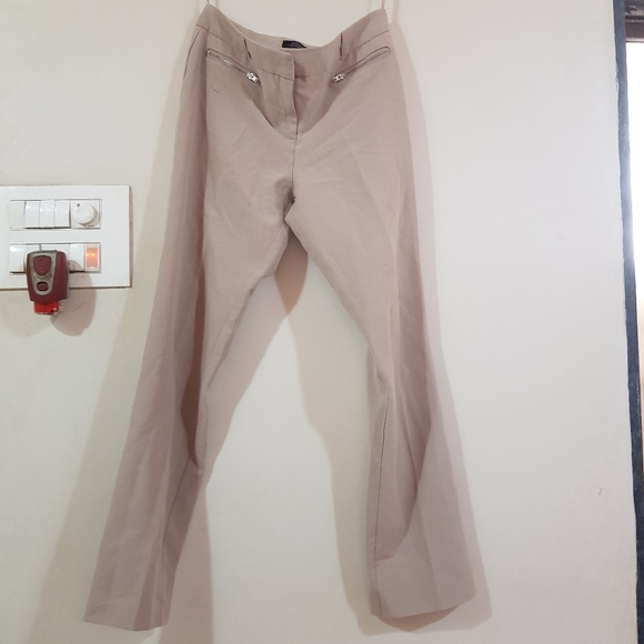 Beige trouser - Picture 3 of 5